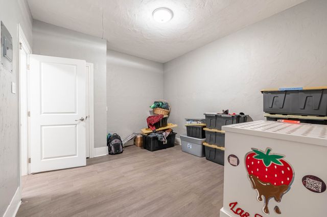 1301 Grand Avenue, Fort Worth, TX 76164