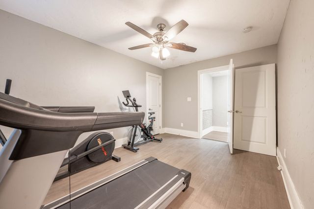 1301 Grand Avenue, Fort Worth, TX 76164