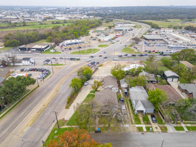 1301 Grand Avenue, Fort Worth, TX 76164