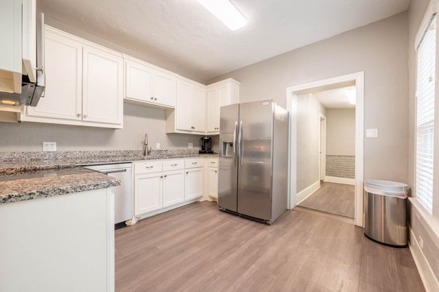 1301 Grand Avenue, Fort Worth, TX 76164