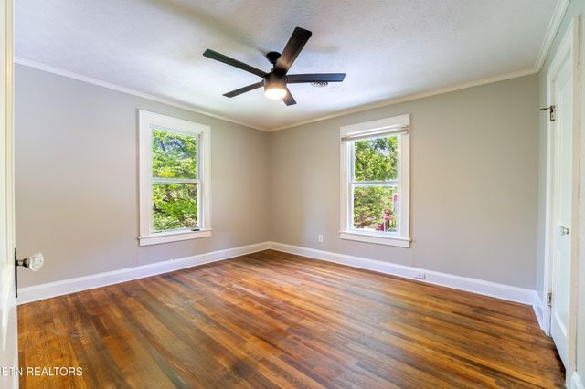 3209 Washington Pike, Knoxville, TN 37917