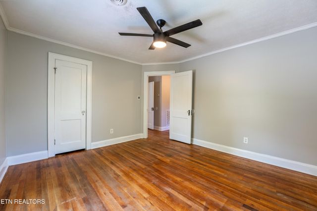 3209 Washington Pike, Knoxville, TN 37917