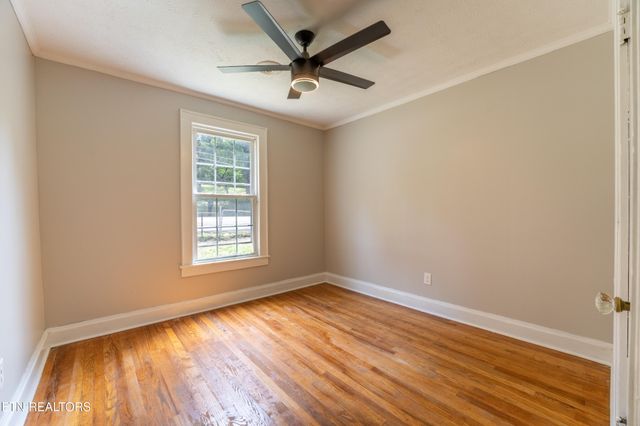 3209 Washington Pike, Knoxville, TN 37917