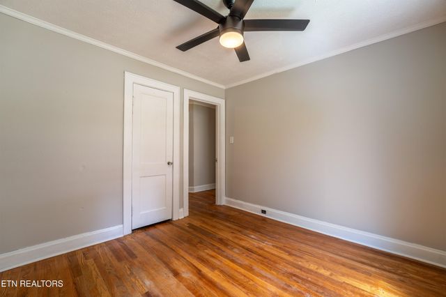 3209 Washington Pike, Knoxville, TN 37917