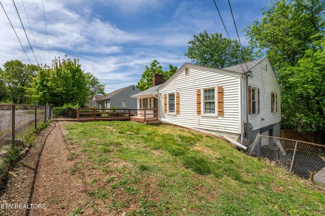 3209 Washington Pike, Knoxville, TN 37917