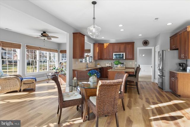 37486 SEASIDE DR, Ocean View, DE 19970