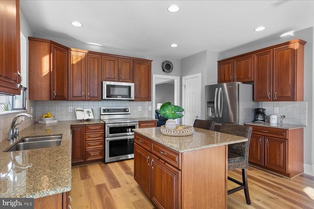 37486 SEASIDE DR, Ocean View, DE 19970