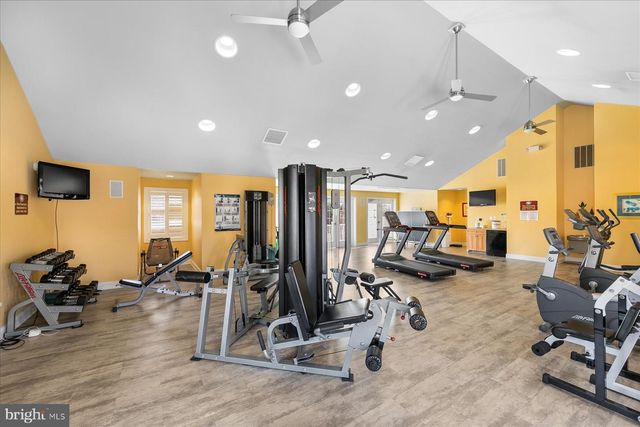 37486 SEASIDE DR, Ocean View, DE 19970