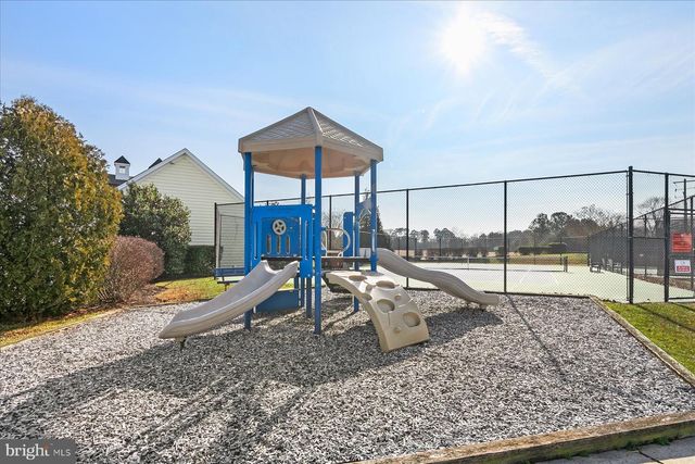 37486 SEASIDE DR, Ocean View, DE 19970