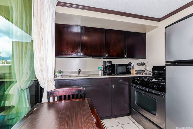 2425 Kuhio Avenue 510, Honolulu, HI 96815