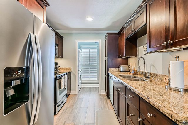 7000 Seawall Boulevard 238, Galveston, TX 77551