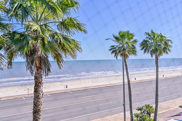 7000 Seawall Boulevard 238, Galveston, TX 77551