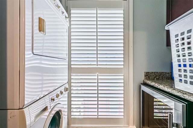 7000 Seawall Boulevard 238, Galveston, TX 77551