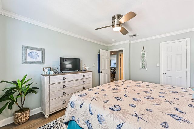 7000 Seawall Boulevard 238, Galveston, TX 77551