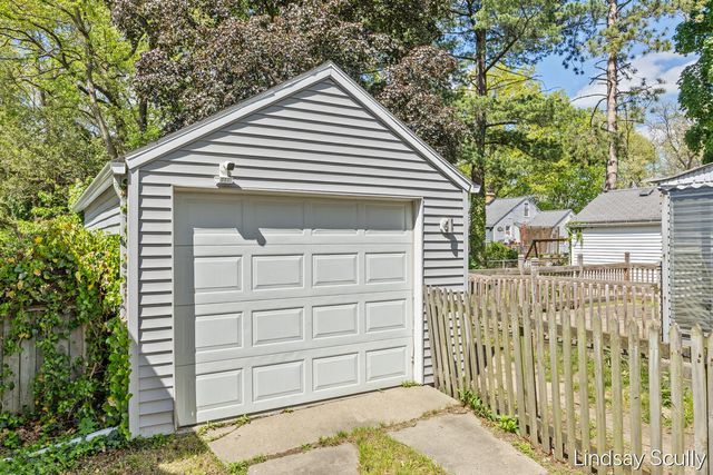 819 Alger Street SE, Grand Rapids, MI 49507