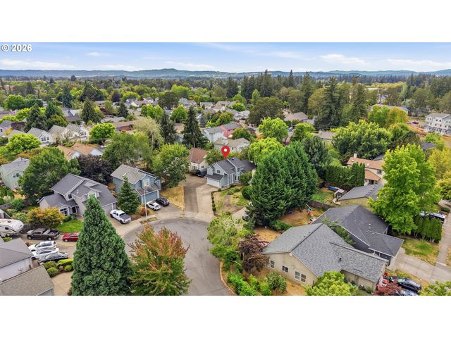 871 Se 66TH Ct, Hillsboro, OR 97123