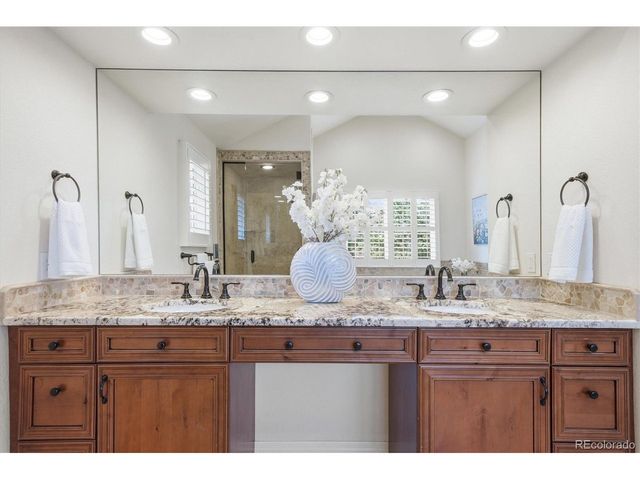 15718 E Prentice Dr, Centennial, CO 80015