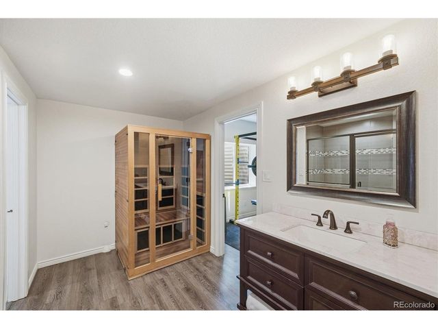 15718 E Prentice Dr, Centennial, CO 80015