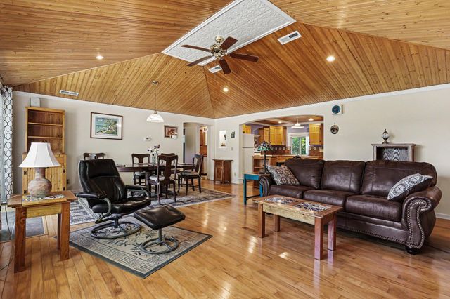 13541 Sunset Shores Drive Ne, Nelson Twp, MI 49319