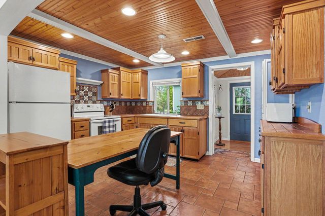 13541 Sunset Shores Drive Ne, Nelson Twp, MI 49319