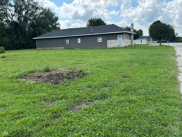 1007 Randolph Avenue, Alexandria, IN 46001