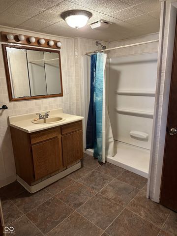 1007 Randolph Avenue, Alexandria, IN 46001