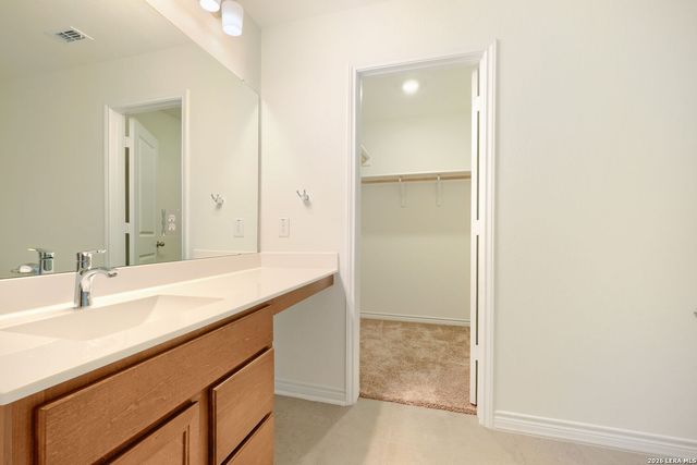 4519 GATO CALICO DR, San Antonio, TX 78222