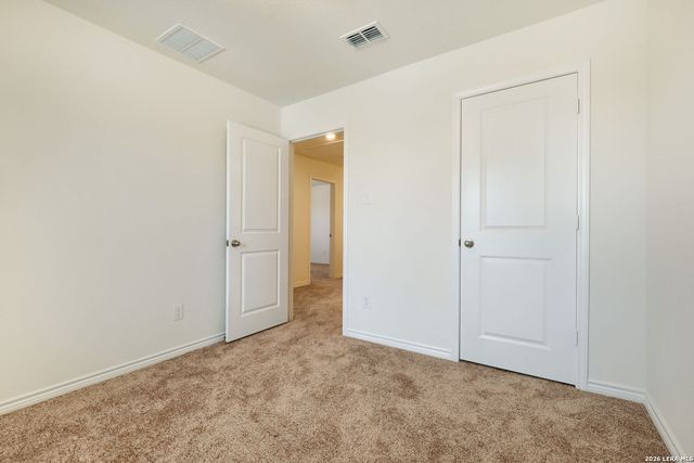 4519 GATO CALICO DR, San Antonio, TX 78222