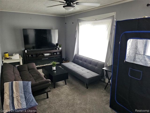 7261 Kentucky Street, Dearborn, MI 48126