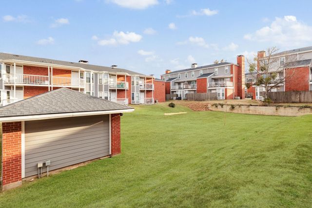 4441 Old College Road 2104, Bryan, TX 77801