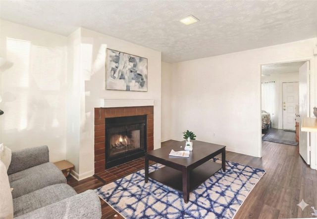 4441 Old College Road 2104, Bryan, TX 77801