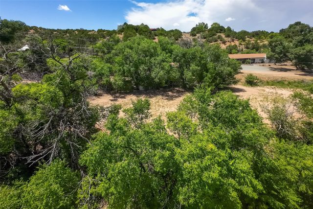 20 B Glowing Star, Santa Fe, NM 87506