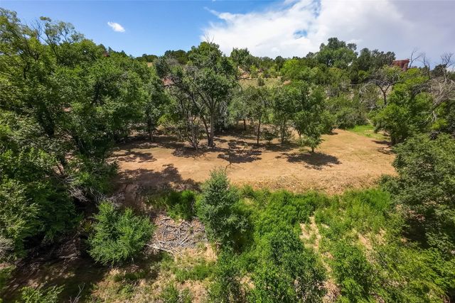 20 B Glowing Star, Santa Fe, NM 87506