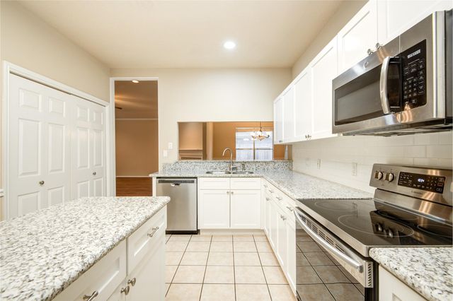 18422 Auburn Woods Drive, Cypress, TX 77429