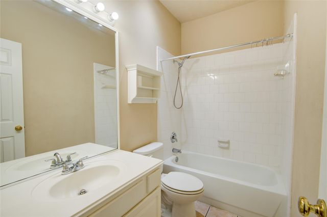 18422 Auburn Woods Drive, Cypress, TX 77429