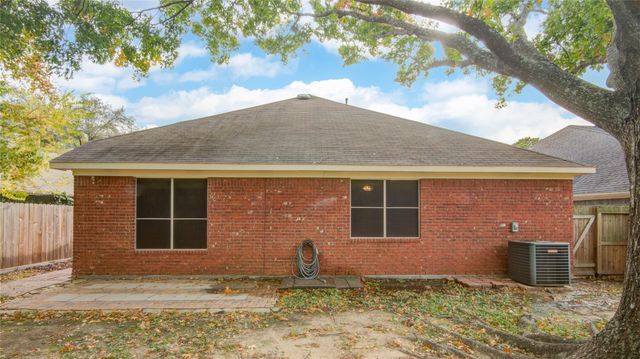 18422 Auburn Woods Drive, Cypress, TX 77429