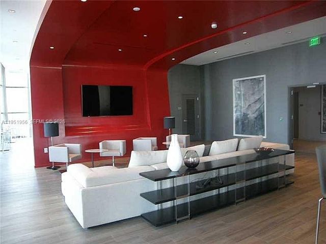 1100 S Miami Ave 3107, Miami, FL 33130