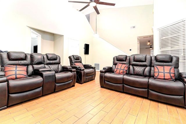 437 ALSTON DRIVE, Orlando, FL 32835