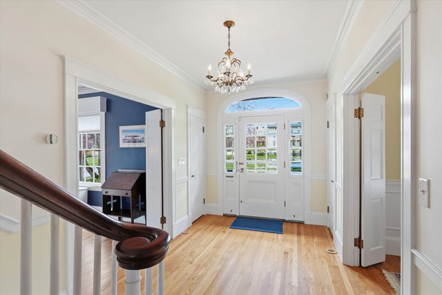 37 Chester Street, Nashua, NH 03064