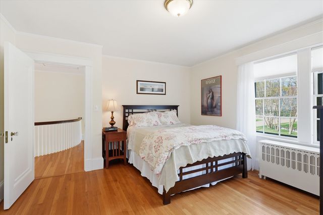 37 Chester Street, Nashua, NH 03064