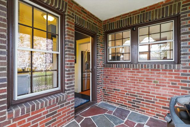 37 Chester Street, Nashua, NH 03064