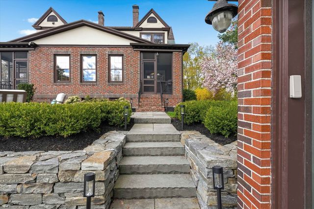 37 Chester Street, Nashua, NH 03064