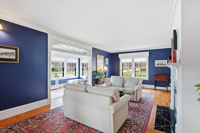 37 Chester Street, Nashua, NH 03064
