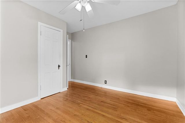 4942 Walnut Street 2 South, Kansas City, MO 64112