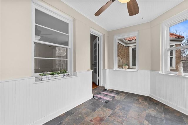 4942 Walnut Street 2 South, Kansas City, MO 64112