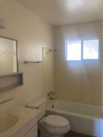 2632 Sea Raider Avenue, Salton City, CA 92274