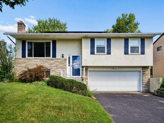 1262 Oakfield Drive S, Columbus, OH 43229