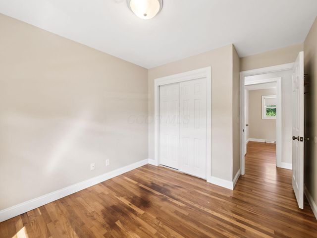 1262 Oakfield Drive S, Columbus, OH 43229