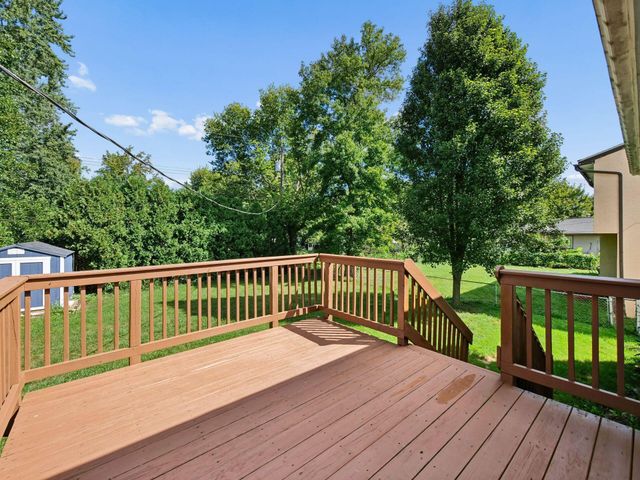 1262 Oakfield Drive S, Columbus, OH 43229