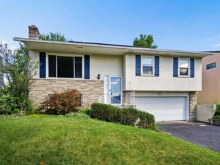 1262 Oakfield Drive S, Columbus, OH 43229